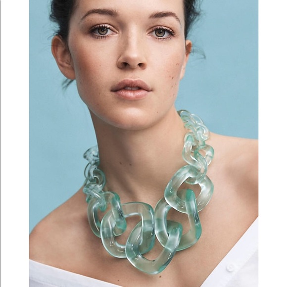 Anthropologie Jewelry - NWT Anthropologie Lucite Necklace